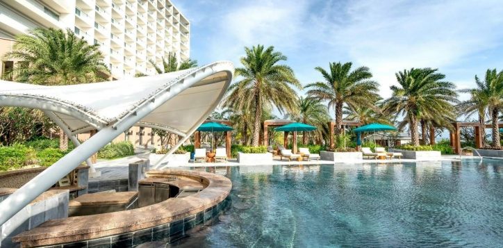 sheraton-grand-danang-beach-resort