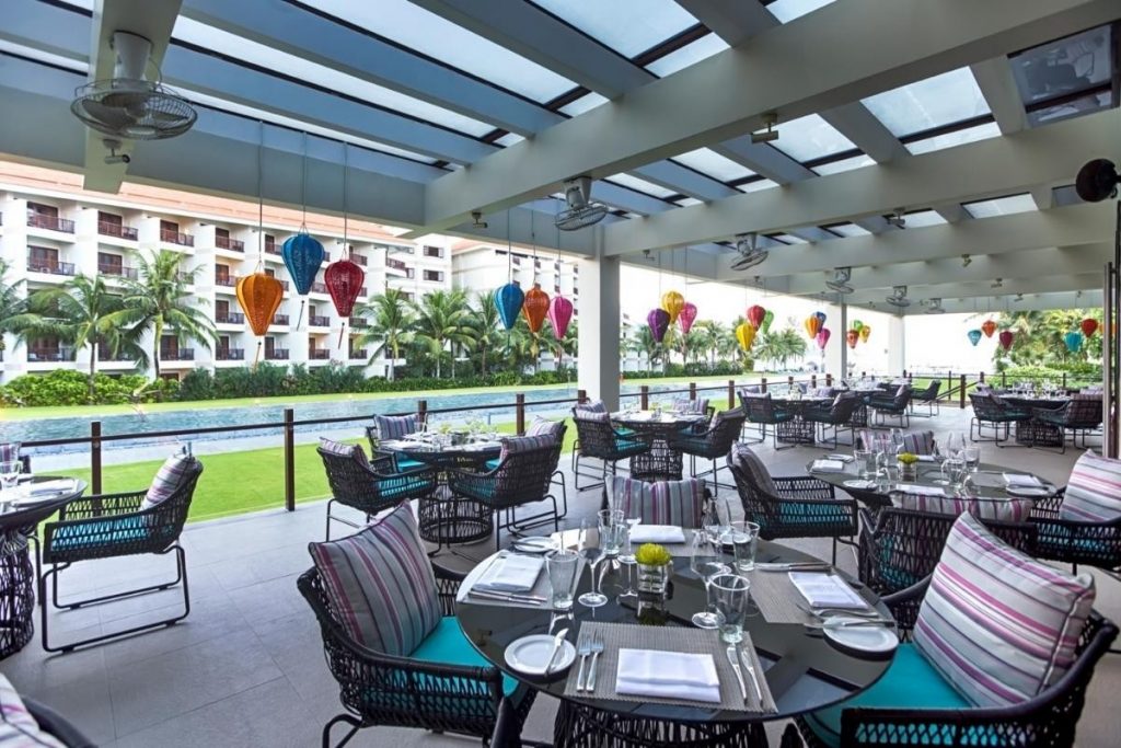 pullman danang beach resort の epice restaurant