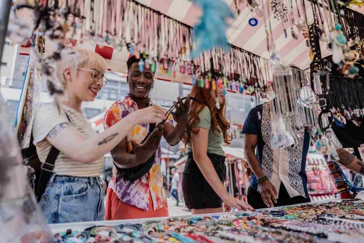 Top 8 Trusted Places to Buy Souvenirs in Da Nang
