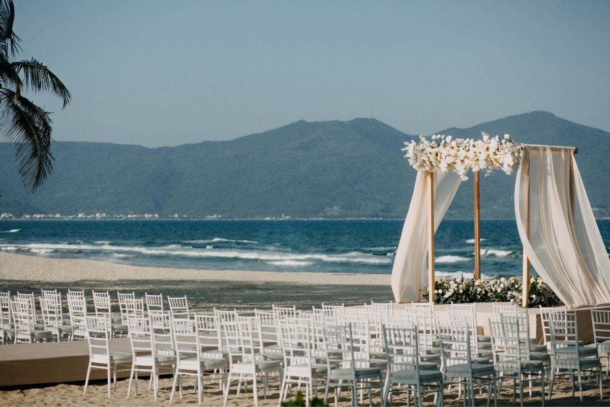 Beach Function Wedding Decoration Pullman Danang Beach Resort