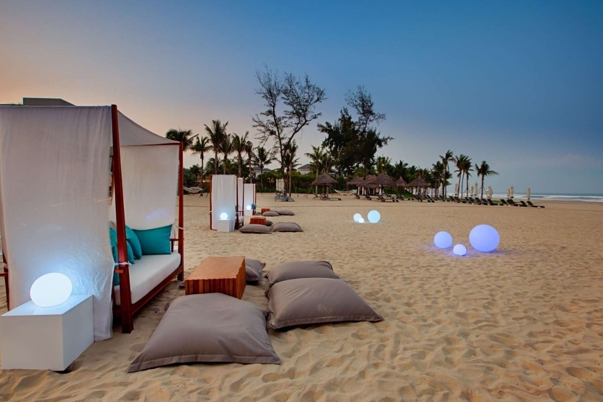 Spacious Beachfront Villa In Danang