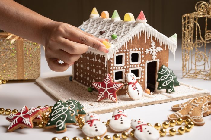 gingerbread-house-making