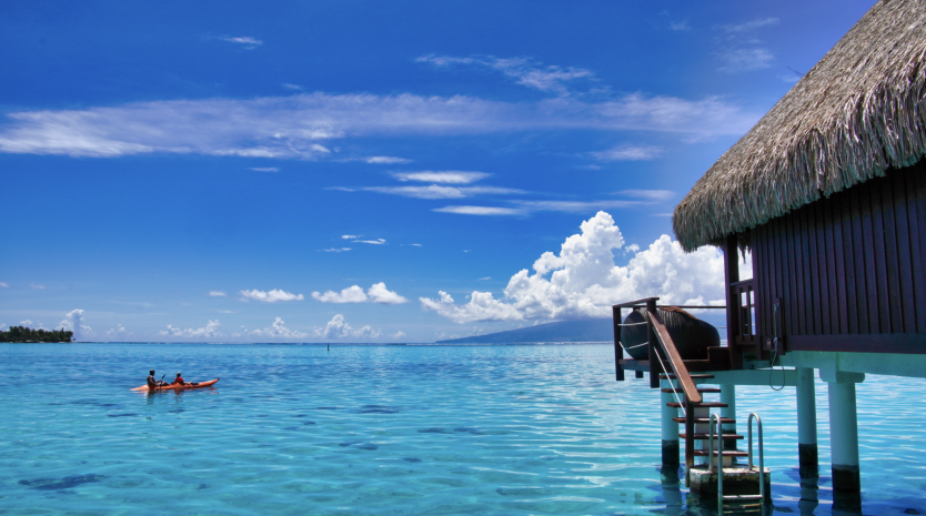 superior-horizon-overwater-bungalow