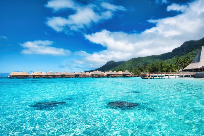 superior-overwater-horizon-villa