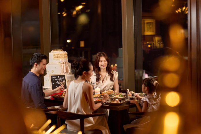 ngay-cua-me-dai-tiec-epic-brunch-tai-hotel-des-arts-saigon