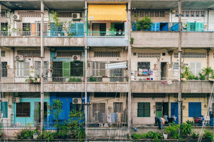 stories-about-saigon-old-apartments