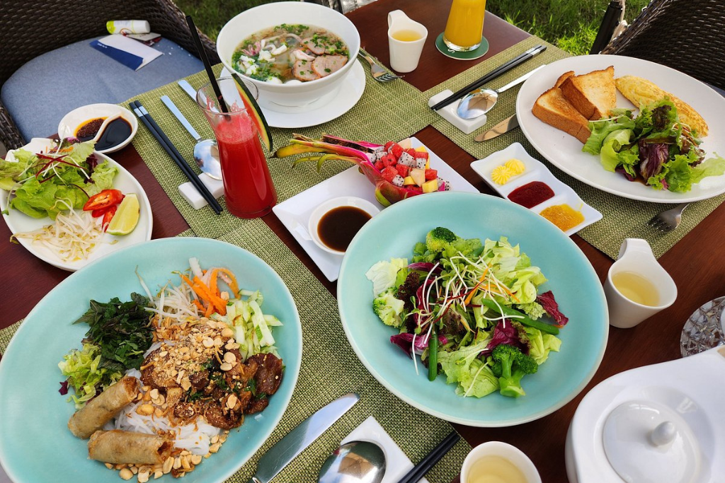 sunday-traditions-brunch-saigon-your-ultimate-culinary-experience