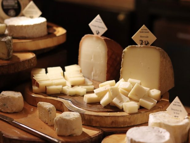 da%cc%a3i-tiec-pho-mai-thang-11