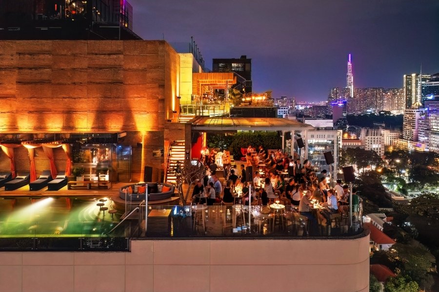 Social Club Rooftop Bar Party