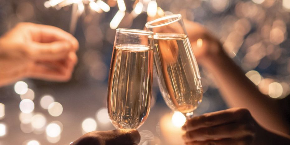 tiec-dem-nguoc-vang-don-nam