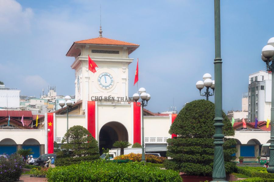 what to do around ben thanh market