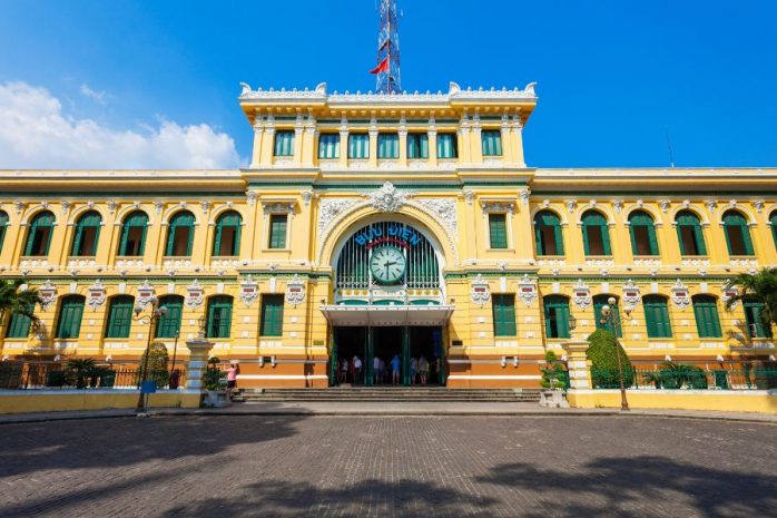 saigon-central-post-office-a-complete-visitors-guide