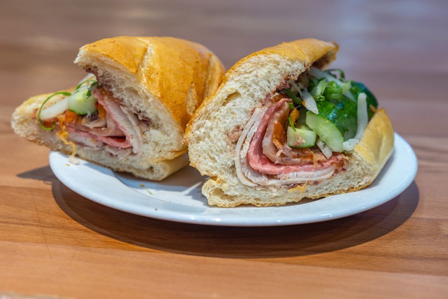 banh mi saigon story