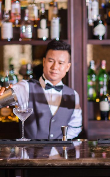 Le Club Bar | Sofitel Legend Metropole Hanoi