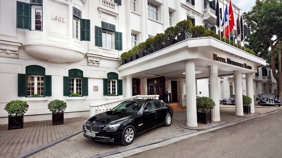 hotel-metropole-hanoi-greets-year-of-the-monkey-with-high-praise