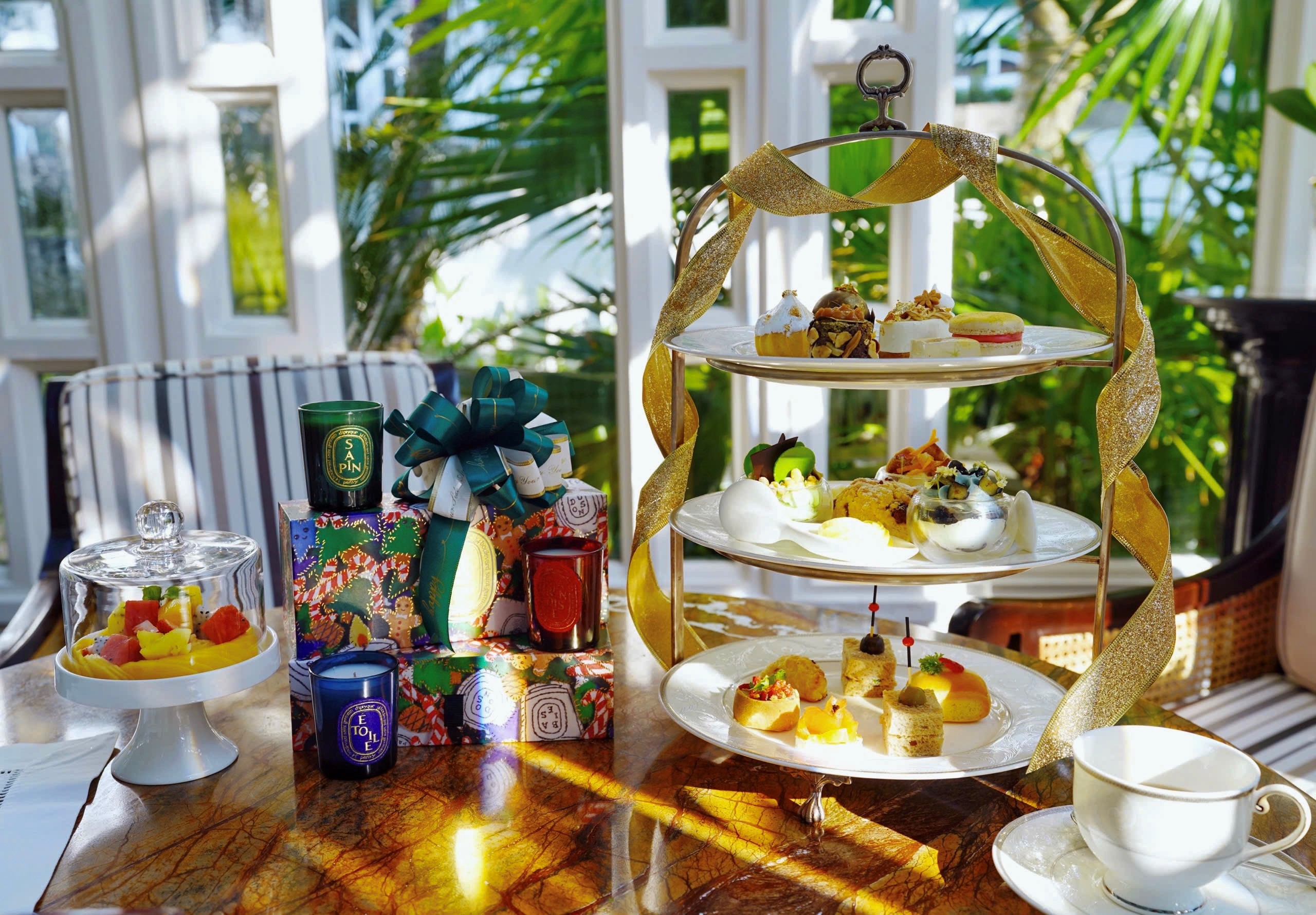 the-metropole-festive-high-tea-at-le-club-bar