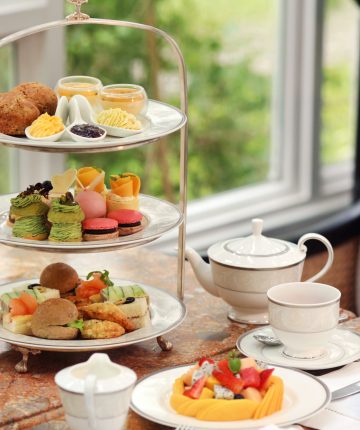 the-metropole-high-tea-at-le-club-bar