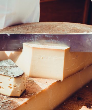 beillevaire-cheese-wine-tasting-buffet