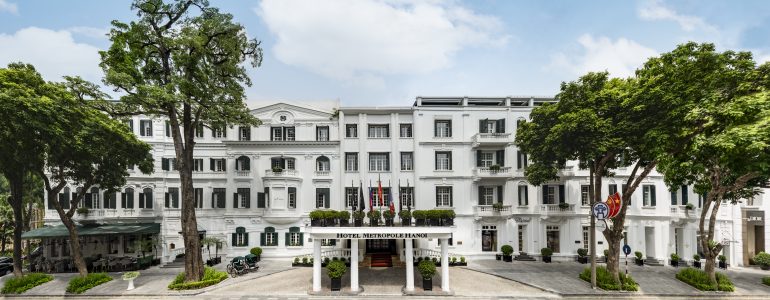 sofitel-legend-metropole-hanoi-wins-conde-nast-travelers-triple-crown