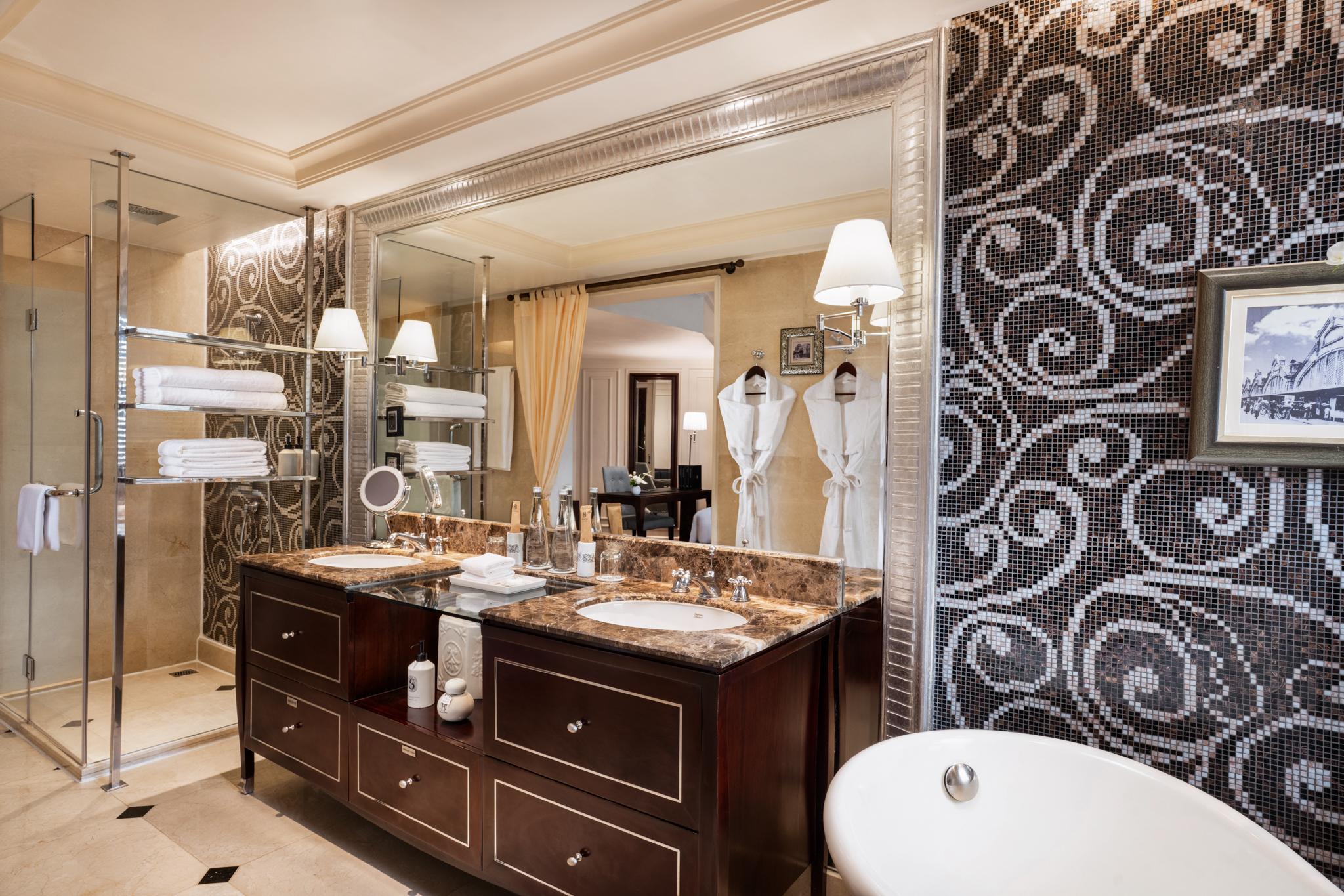 phong-grand-premium